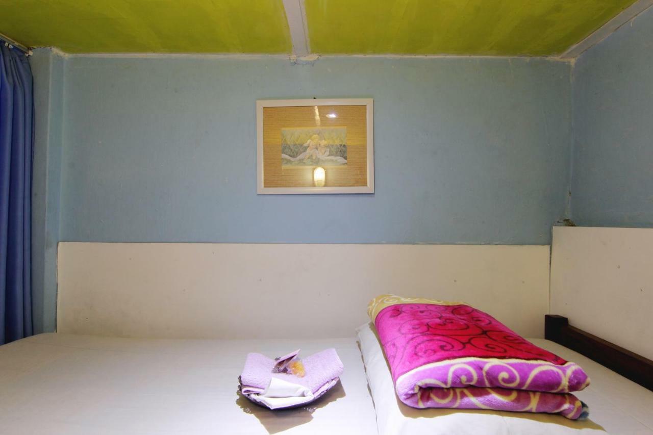 See You Soon Backpacker Hostel Yogyakarta Exterior photo
